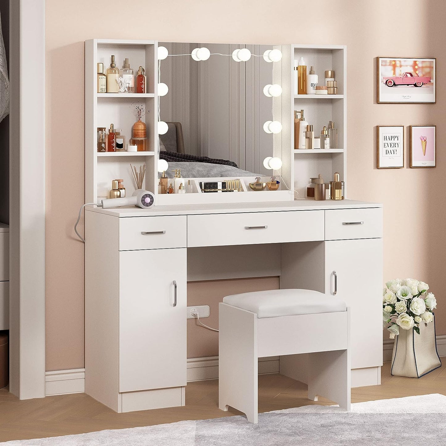 የሜክአፕ ጠረጴዛና ወንበር ከነመስተዋቱ - (Makeup Table with Drawers, Mirror and Chair)